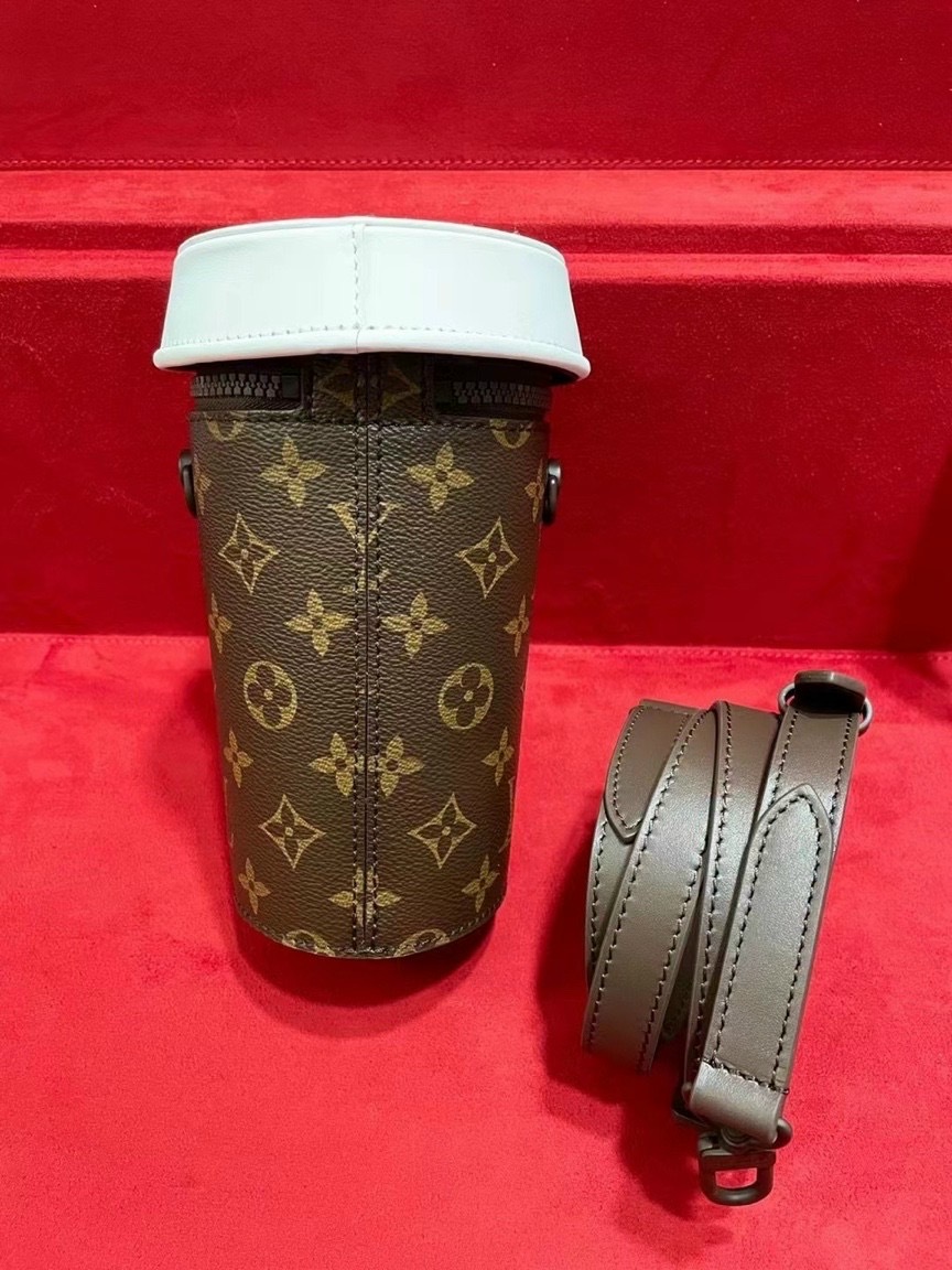 Luxury Mug  Louis Vuitton